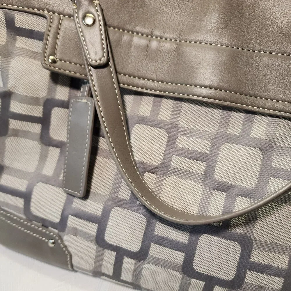 Nine West Purse Shoulder Bag Tote Geometric Blocks Platinum Gray Neutral Roomy